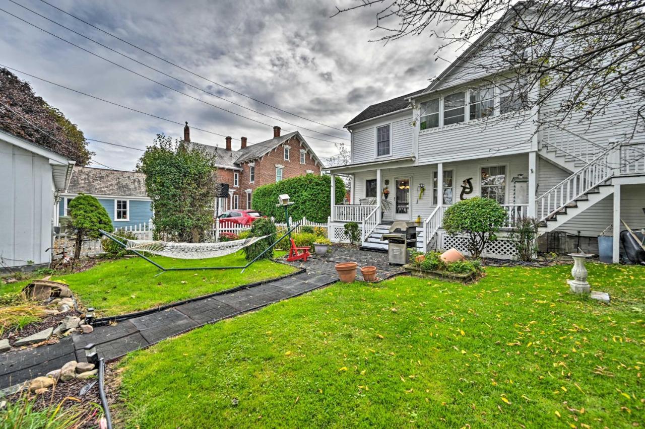 Unique And Historic Home Walk To Lake Champlain Plattsburgh Exterior foto